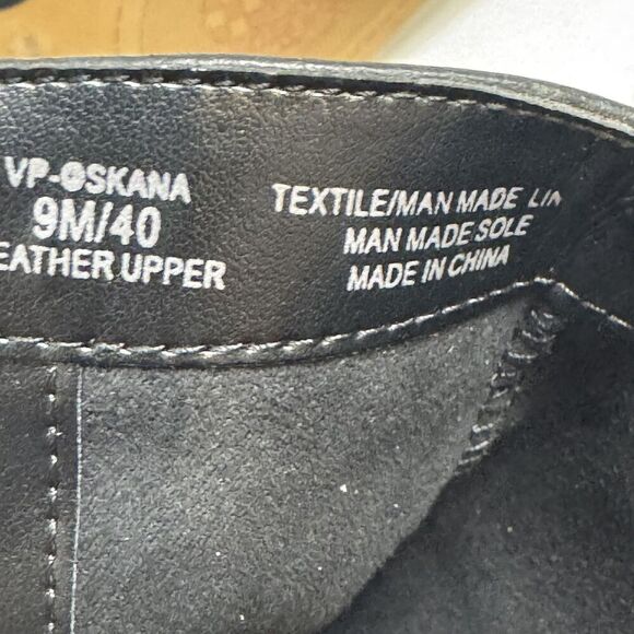 Vince Camuto Boots Womens Size 9 Black Oskana Ankle Pointed Toe Block Heel Zip - Picture 8 of 8